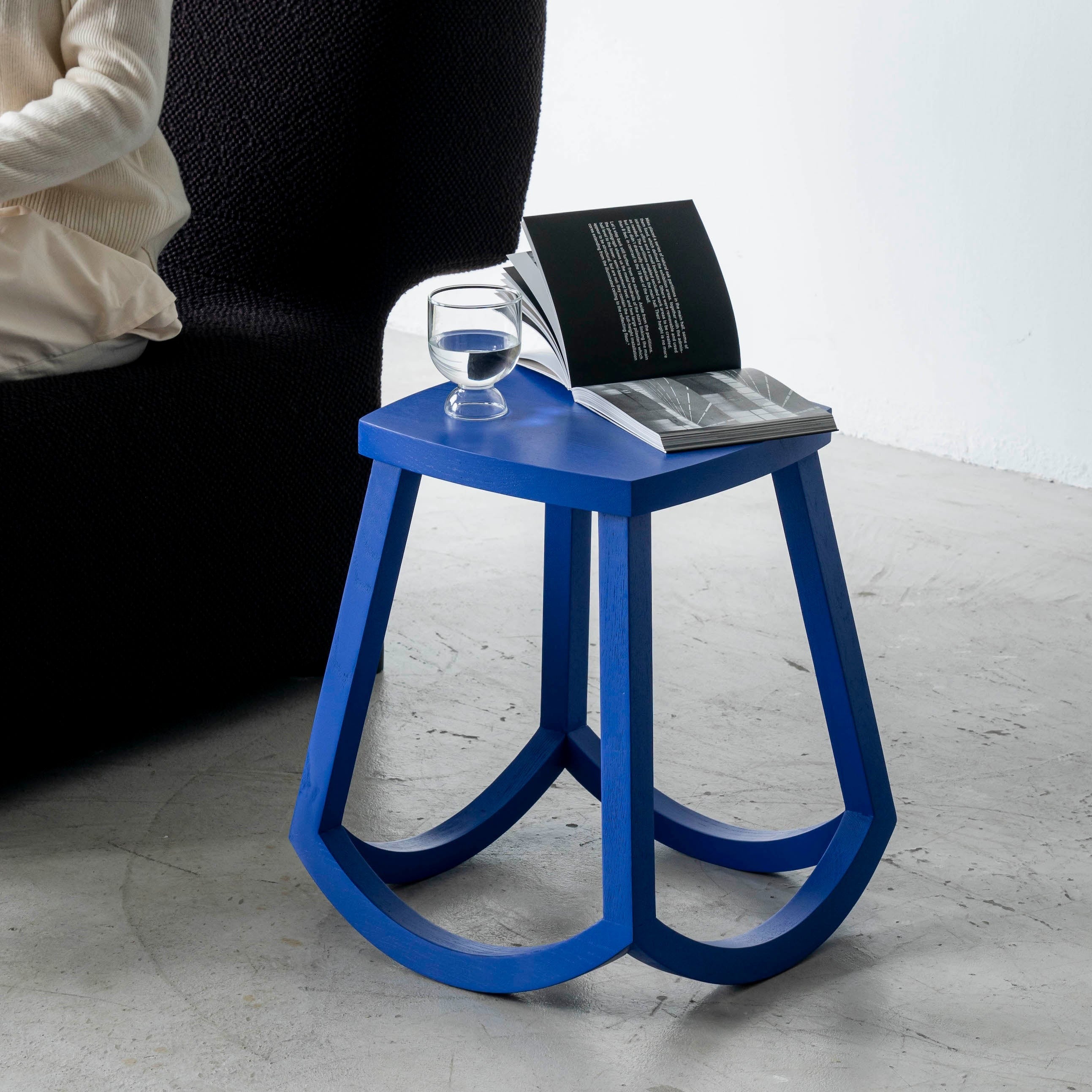 ITRUST STOOL Chair ziinlife Klein Blue