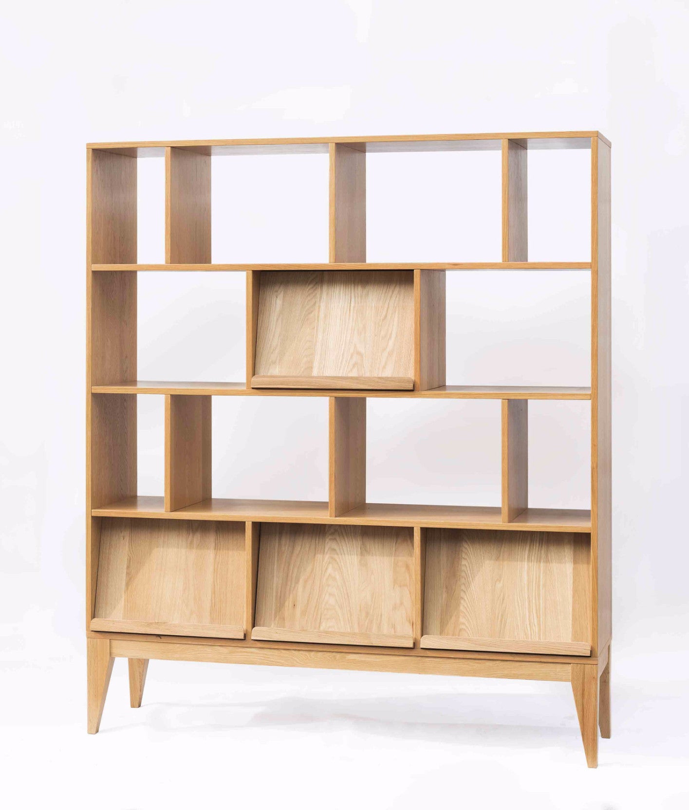 KARLI BOOKSHELF Bookshelf ziinlife Natural Oak